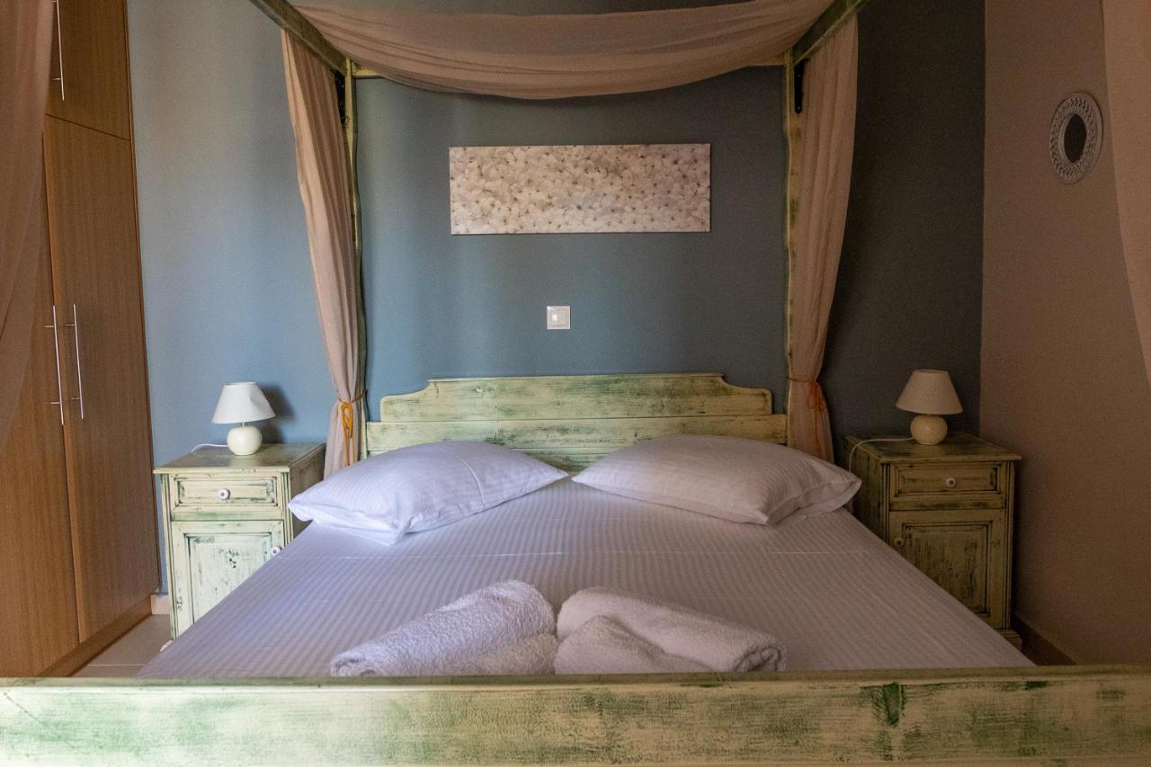 John&Effie'S Studio ลิเกีย ภายนอก รูปภาพ